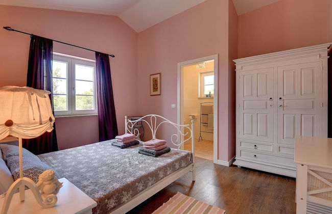 Villa in Rakalj Near Beaches With Pool - Photo 6