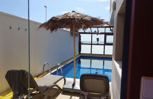 Designer Haus mit beheiztem Pool (überdacht) - Foto 8