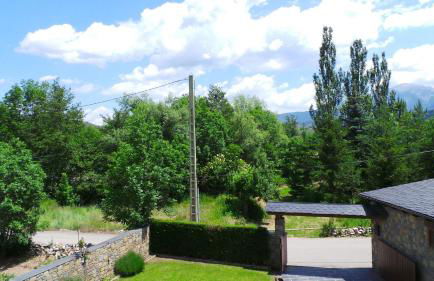 Casa de piedra y madera vistas a montañas y prados - Foto 3