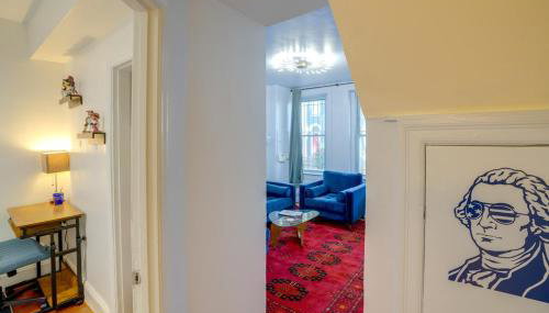 Cap Hill Row 2 Bedrooms, Walk to Sights, Parking - Photo 4