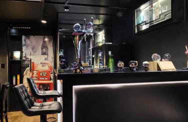 Morumbi, Apartamento Pub, SPA com hidromassagem, PISCINA Aquecida PRIVATIVA, LAREIRA, tudo que você precisa para descansar, trabalhar ou realizar aquela comemoração! Com total conforto e PRIVACIDADE! O Apt Nota 10 de SP! - Foto 19