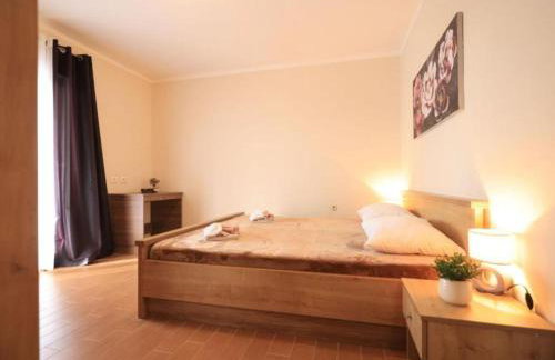 Villa Maja - Three bedroom villa with pool - Foto 10