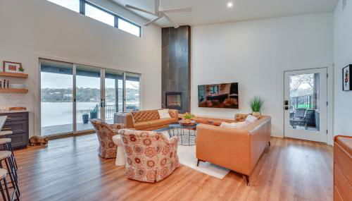 Waterfront Getaway on Lake Buchanan with Fire Pit! - Foto 5