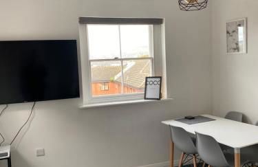 Memorial Building - Photo 12