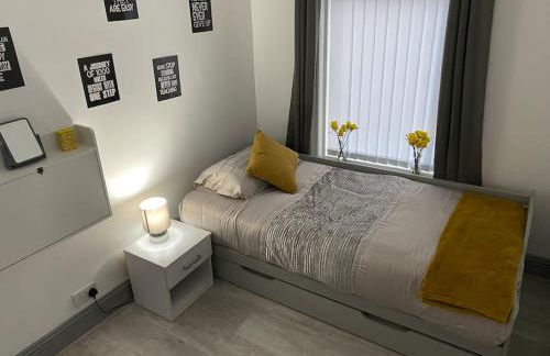 Coastal Retreat-NEW DAY PROPERTIES-next to beach - Foto 18