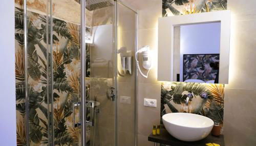 La Suite del Conte 2 - STORIA, CONFORT ed ELEGANZA - Foto 5, Shower