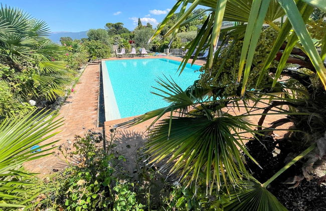Spoleto Poolside - apt Sleeps 4 on Beautiful Campus - 1 km max Spoleto Central - Photo 20