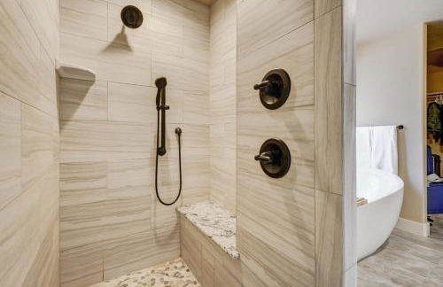 Stargazer Paradise - Top Spot Hot Tub Gym Man Cave - Foto 27