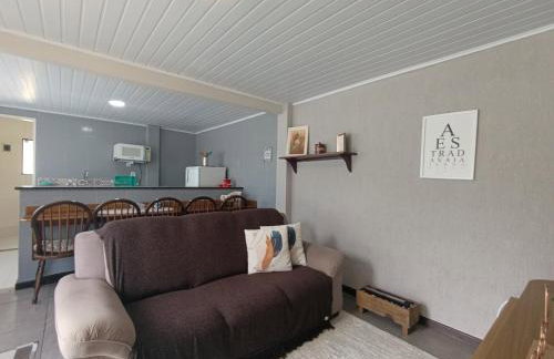 Hospedagem Doce Lar - Casa Manacá - Foto 2