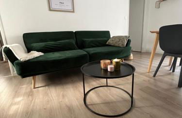 La terrasse : Appartement chic 2 chambres au coeur de Pau - Foto 2