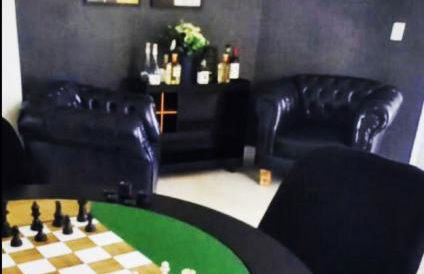 Duplex com laser privativo - piscina, sala de jogos, área de churrasqueira - Foto 7