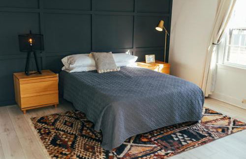 Cozy Family-Friendly home w/ fenced-in backyard - Foto 50