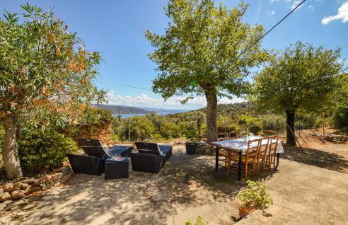 Cozy Home In Coti-Chiavari - Photo 2