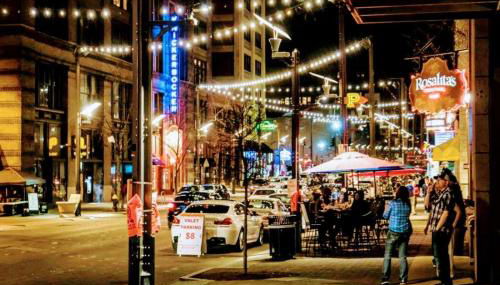 Holiday Magic Awaits-Host in STL DWTN Loft-6D - Foto 5