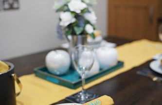 4 bedroom home with Garden, Game room, Parking- Esho Stays - Foto 38