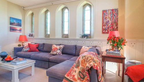 Chapel House - Photo 4