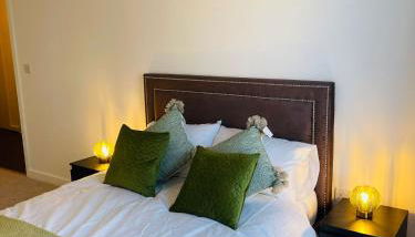 Deluxe 2-Bedroom Home Away - Foto 5