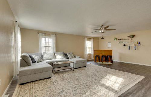 Charming State College Home - 4 Mi to PSU! - Foto 6