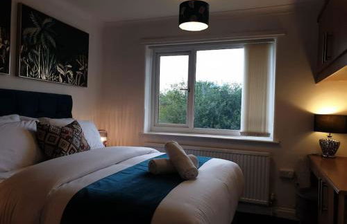 Cheerful 3 bedroom house with spacious garden - Foto 31