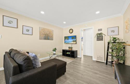 Sunny & Cheerful Near I-10 ~ Queen Beds ~ Parking - Foto 3