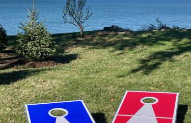 Springtime on the Lake Erie - 180 degree views and game arcade - Foto 13