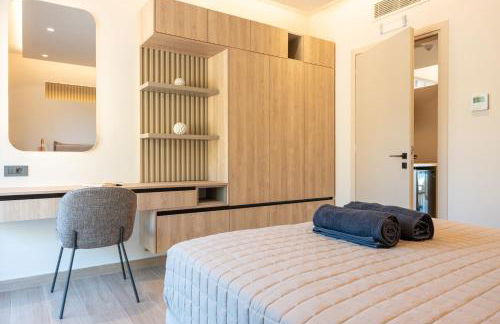 EsthiSea Suites Kalamata - Photo 31