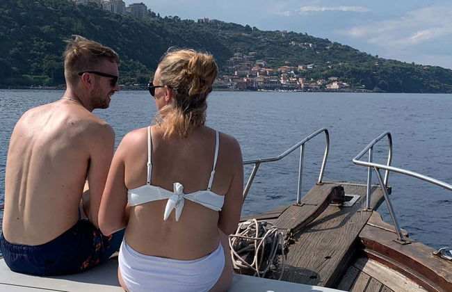 Giro in barca alle isole Ciclopi e Riserva della Timpa - Foto 1