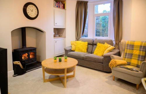 Luxurious Retreat in Buxton - Photo 32