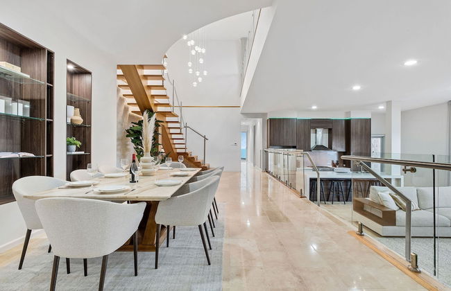 Cliffside Castle With Bay And City Views - Foto 3