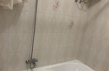 At Mollys metro A LucioSestio - Foto 31