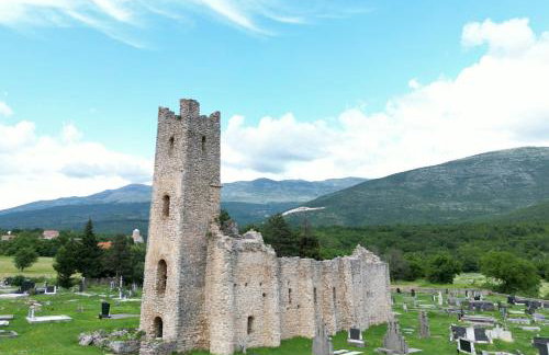 Divine Apartment Drnis - "Modern comfort at the gateway to Krka National Park" - Photo 38