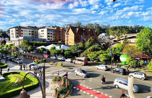 Vista ESPETACULAR ao lado da RUA COBERTA - Foto 12