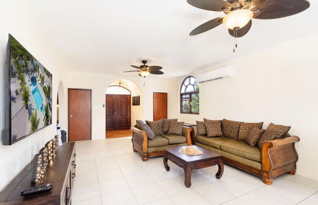 Beautiful 3br2 5BA Villa w Pool Close 2 Baby Beach - Foto 3