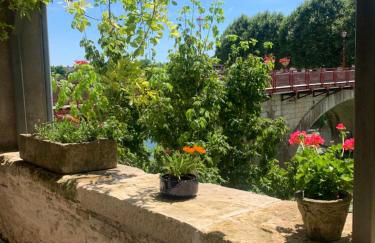 Maison des glycines au bord du Doubs - Photo 20