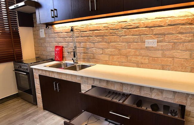 Entebbe Stay Apart-Hotel - Photo 13