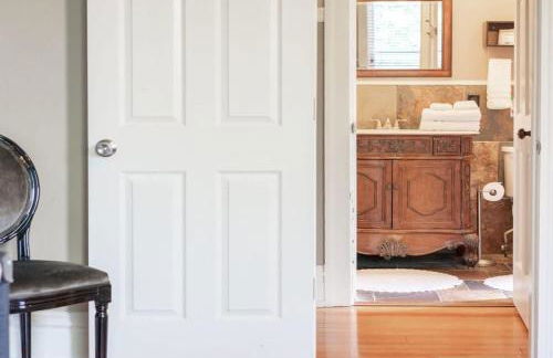 Posh 4 floor Soulard Family Home ABODEbucks - Foto 20