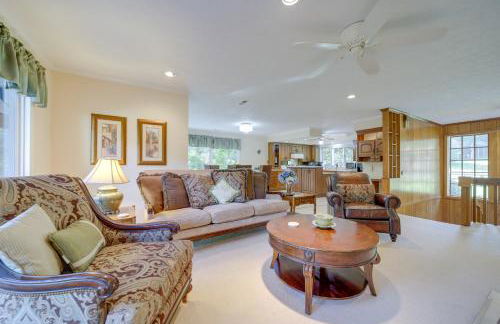 Spacious North Carolina Retreat - Patio and Fire Pit - Foto 4