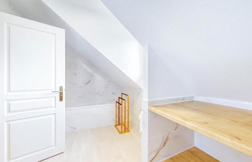 4 Bedroom Amazing Home In Sanilhac - Foto 26