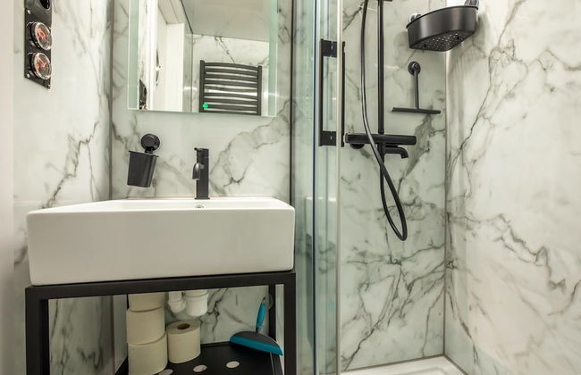 Beautiful Houseboat With Shared Pool - Foto 22