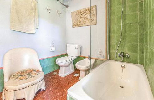 Gorgeous Home In Higuera De La Sierra - Foto 33