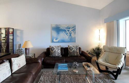 Well-appointed lakefront condo - Heritage Oaks County Club - Foto 17