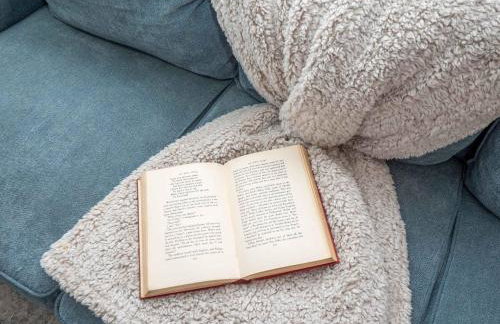 Jennifer's Cozy Apt Brown U Athletic Field Views - Foto 17