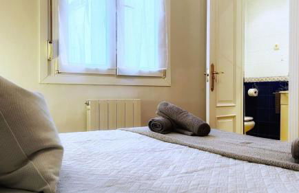 Céntrica y amplia Vivienda Turística con wifi - Foto 24