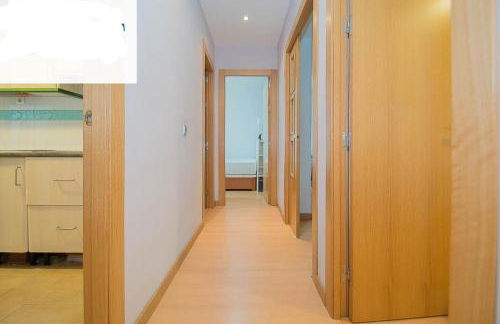 Piso moderno cerca del centro - Foto 4