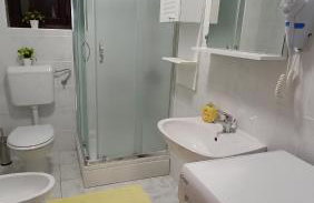 Apartment Zdenka-5 km from Opatija - Photo 10