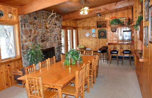 Picturesque Cottage for a Riverside Retreat near Big Sky, Montana - Foto 12