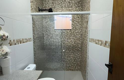 Casa Amarela Itaúna 4min da Praia que ocorre o WSL, 1min da pista de skate do LS, pracinha com parque infantil, quadra de futebol, tudo isso a 1 min da duplex, perto do comércio, wi-fi super rápido, estacionamento gratuito, monitoramento 24hrs - Foto 22