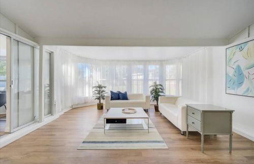 Spacious home With Heated Pool 3 miles from IMG! - Foto 1