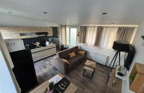 Maison confortable à Saint-André-les-Vergers 40 m², jardin - Photo 1