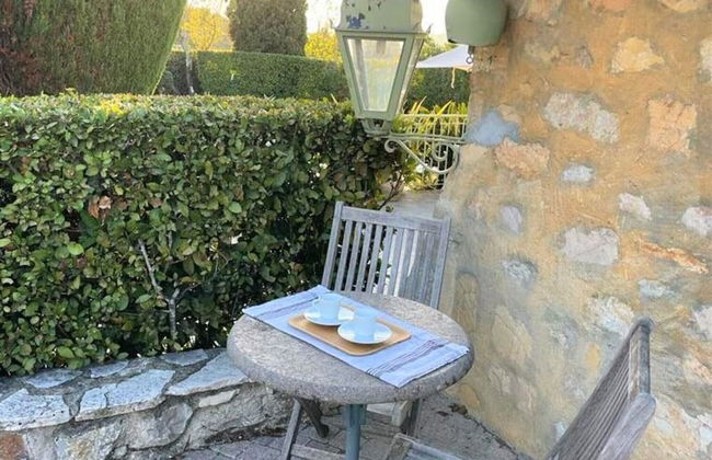 Charming Holiday Home in Mougins With Pool - Foto 24